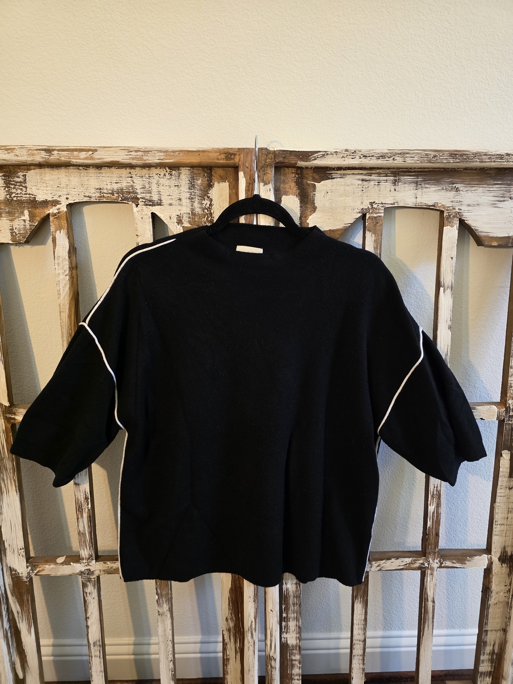 INDUSTRY Black Short Sleeve Sweater with White Piping